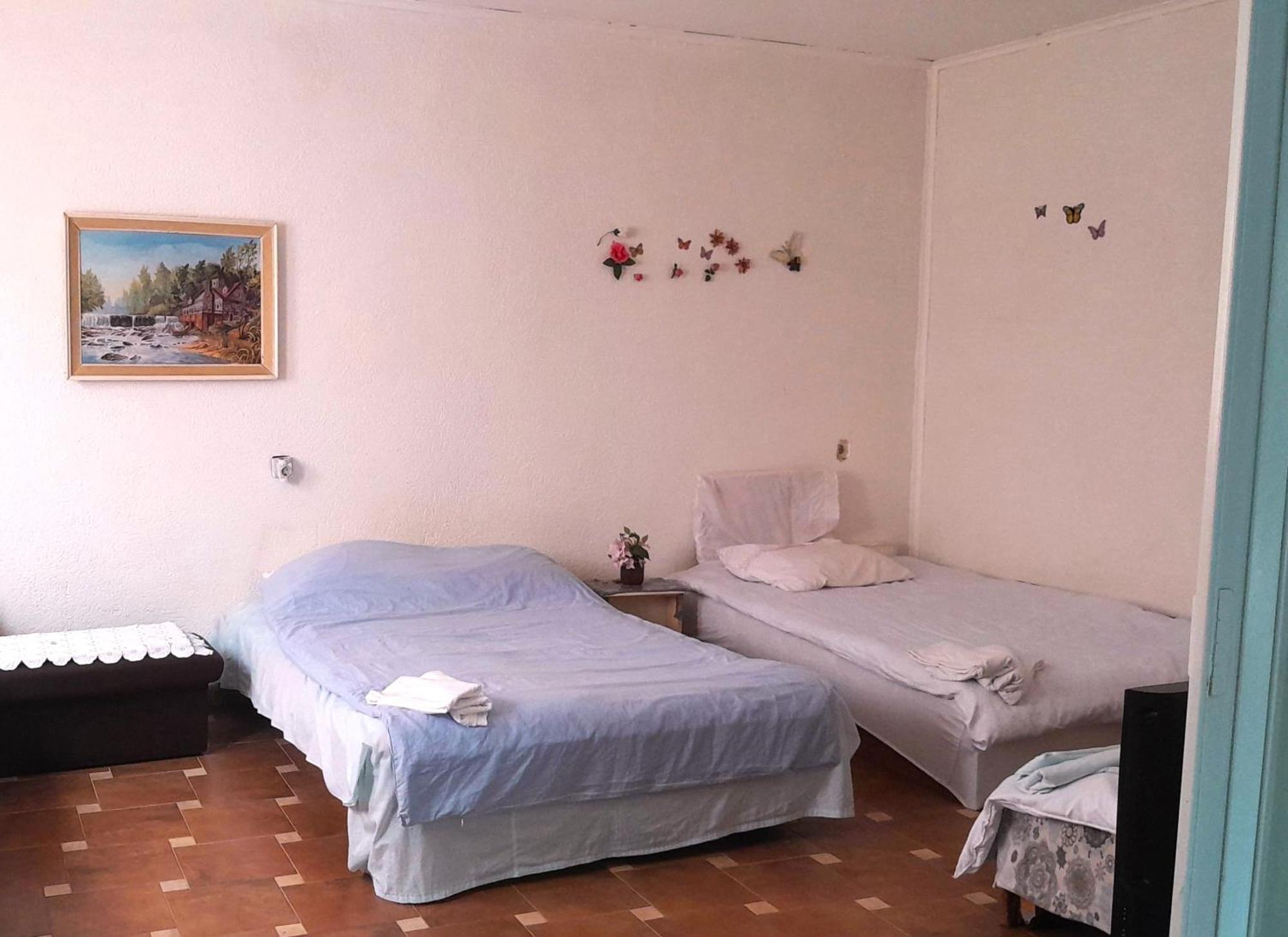 Adem'S Cozy Terrace Retreat Bed & Breakfast Skopje Bagian luar foto
